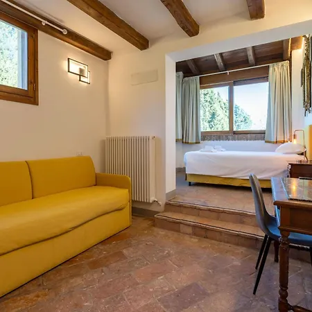 Bolognaroomscom - La Cascina Pensión