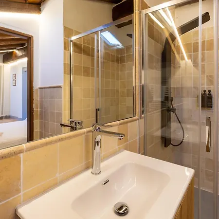 Borgo Malvasia- La Cascina 3* ساسو ماركوني