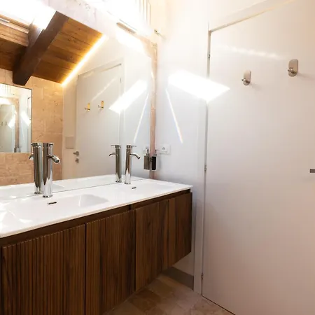 Borgo Malvasia- La Cascina 3*