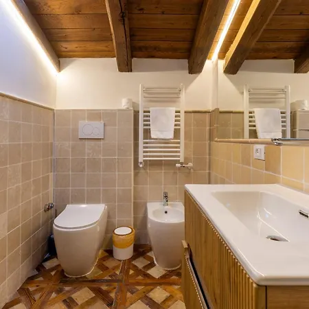 Borgo Malvasia- La Cascina