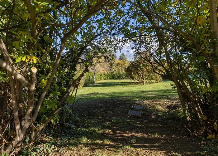 Bolognaroomscom - La Cascina 3*